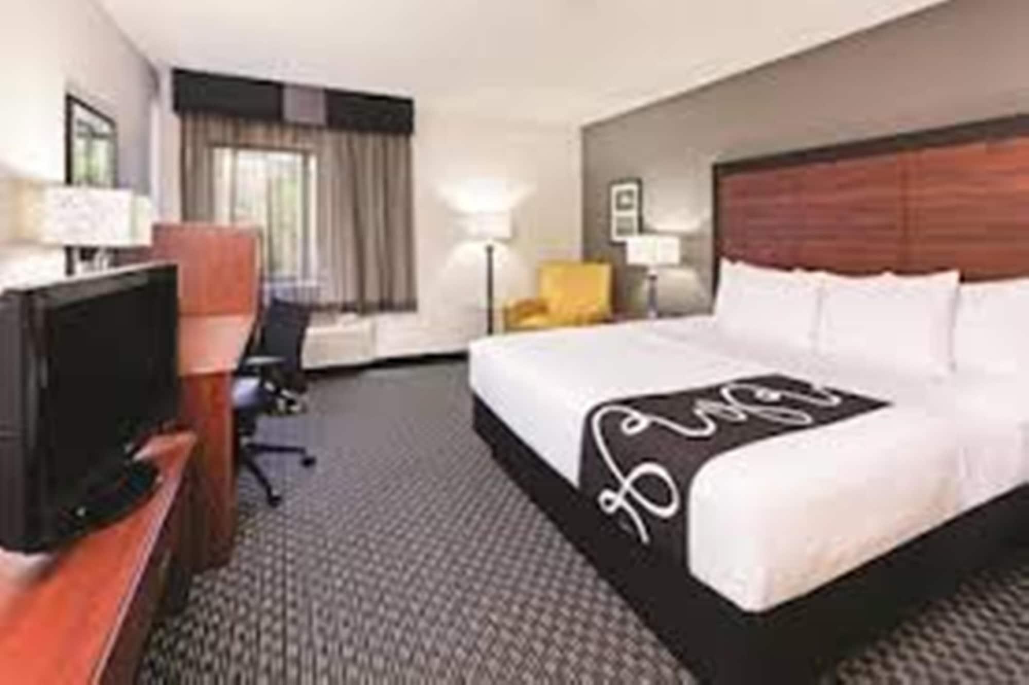 Hotel La Quinta By Wyndham Waxahachie Esterno foto