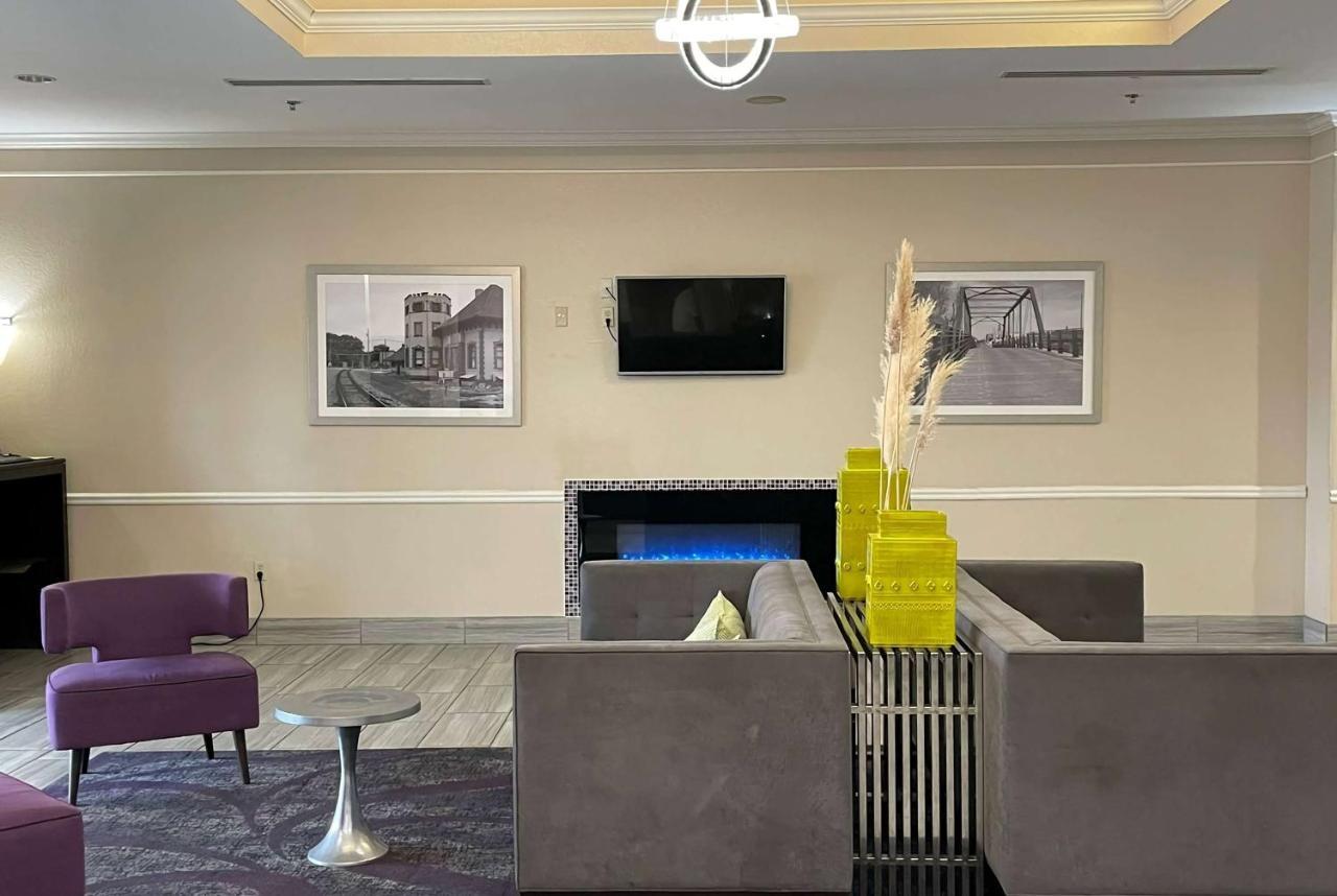 Hotel La Quinta By Wyndham Waxahachie Esterno foto